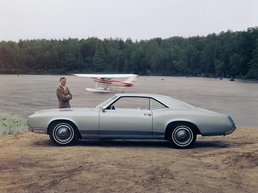  Buick Riviera (49487) 1968 года  (фото 1 из 8)